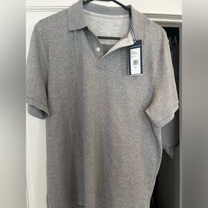 Brand new Vineyard Vines Men’s Polo. Never worn. Grey Medium